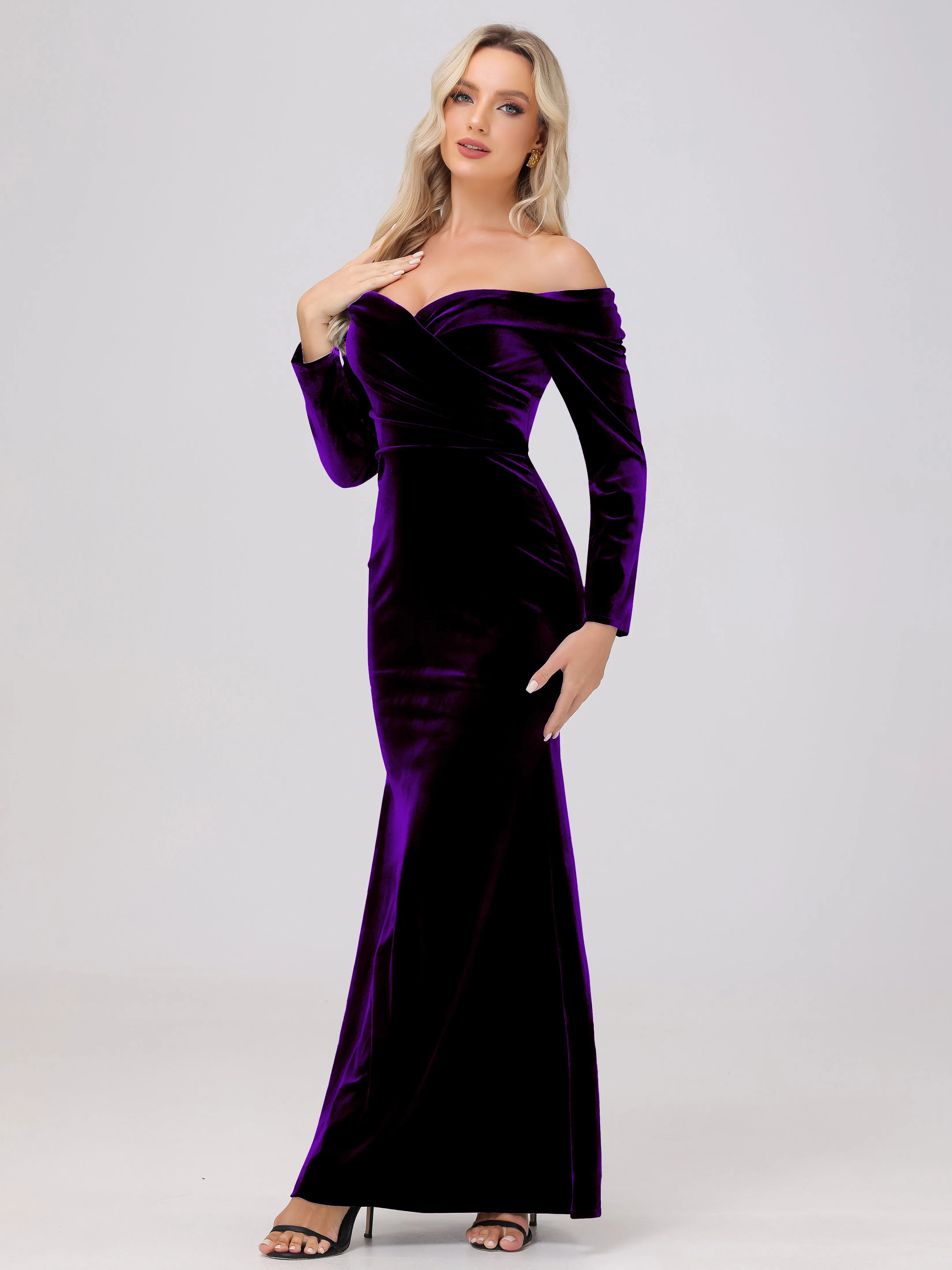 Off The Shoulder Strapless Long Sleeves Velvet Bridesmaid Dresses