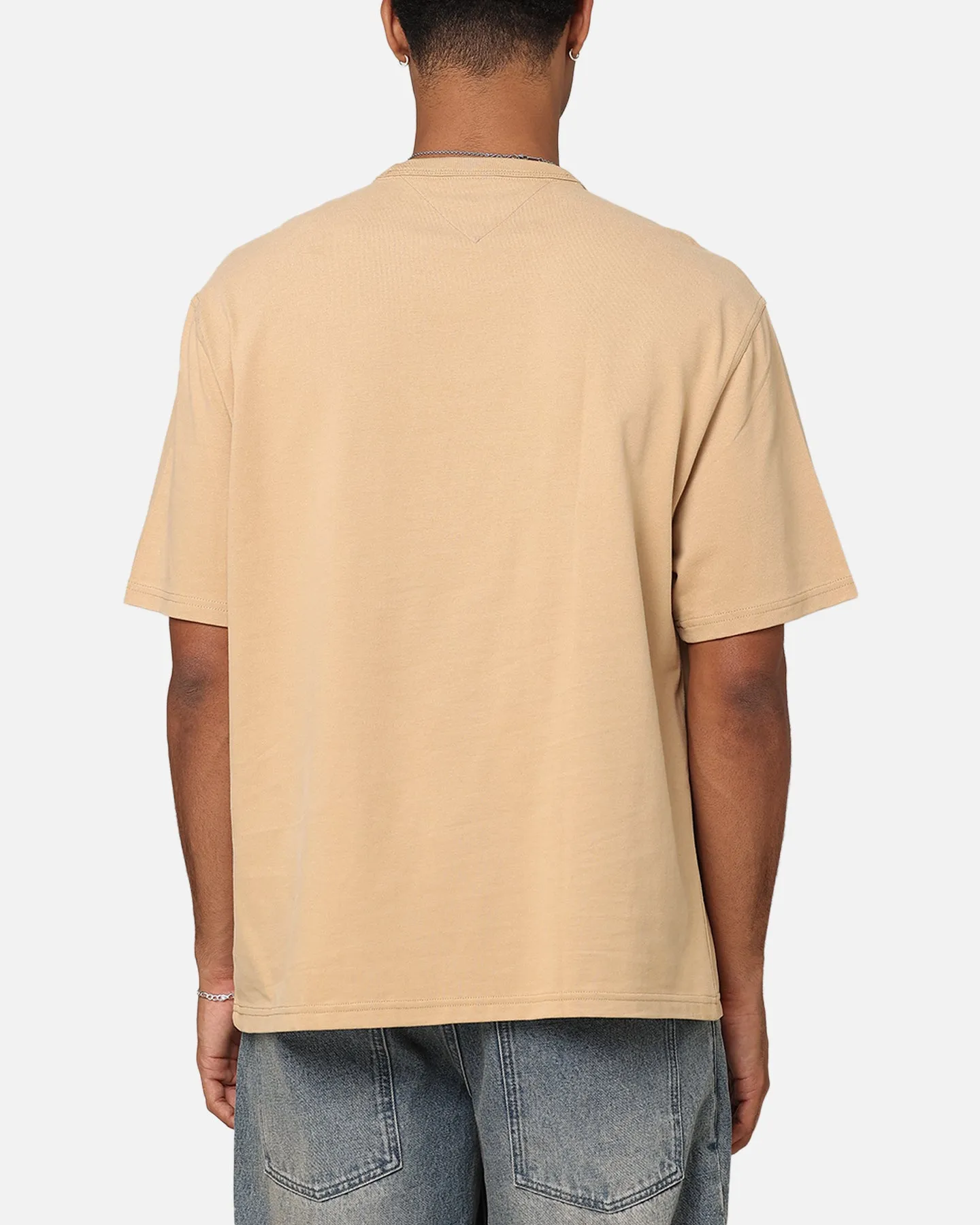 Tommy Jeans TJM OVZ Luxe Serif T-Shirt Tawny Sand