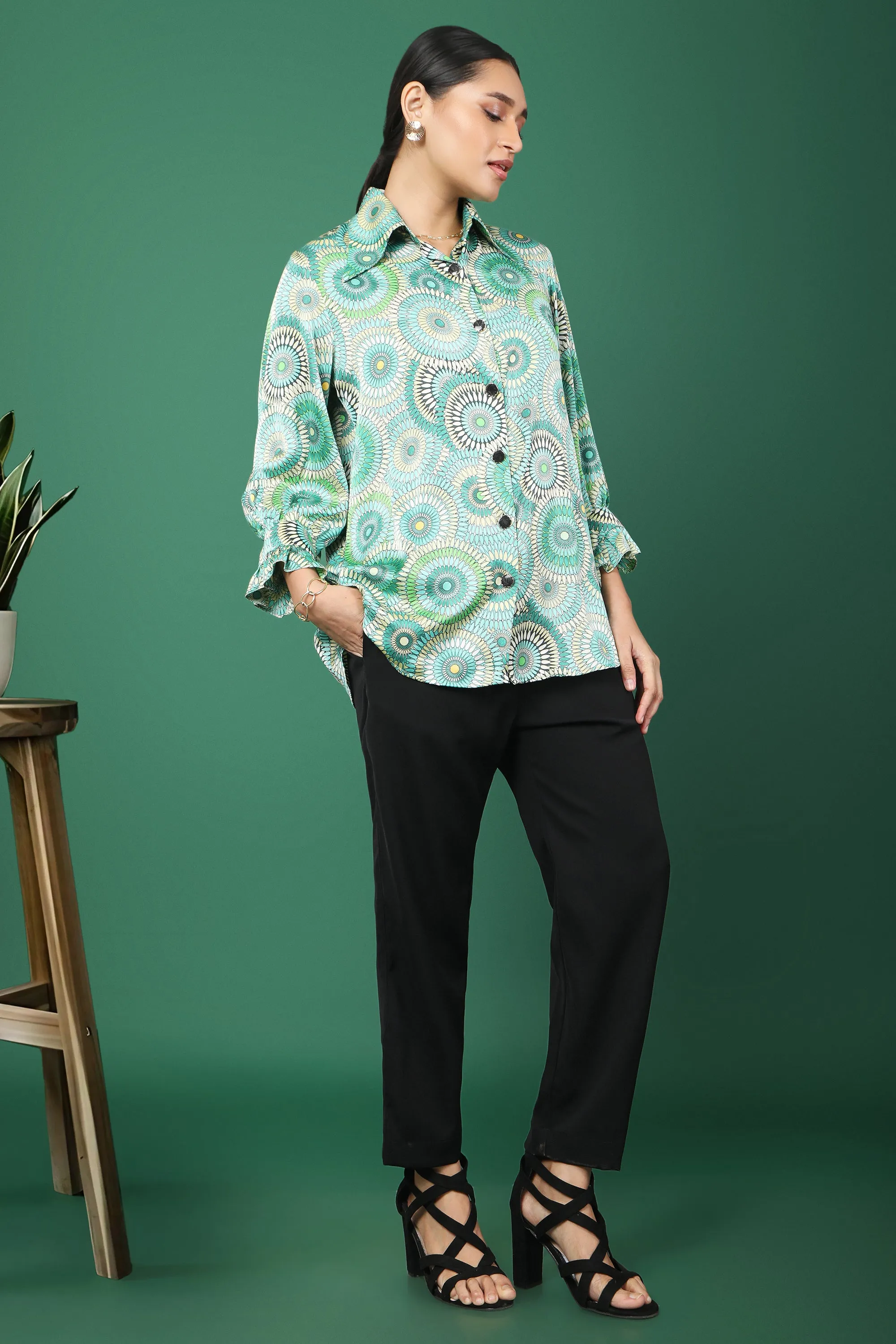 Women’s Green Geometric Print Shirt